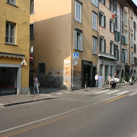 Suite Tower Bergamo Esterno foto